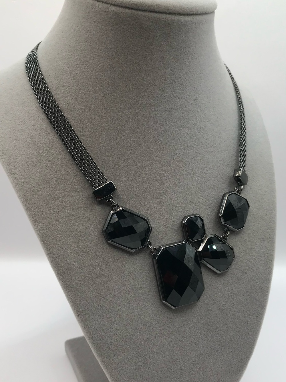 Lia Sophia Gunmetal & Black Faceted Statement Necklace - Picture 2 of 11